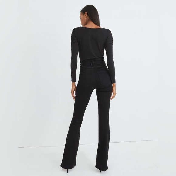 Good American Power Stretch Pull-On Flare Jeans - Picture 4 of 9